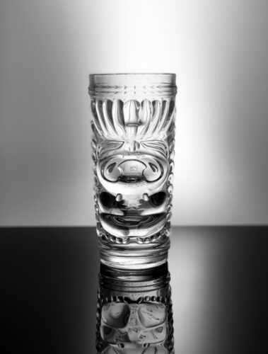 TIKI GLASS.